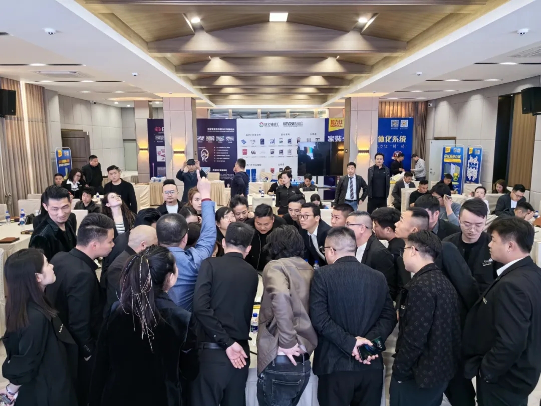 云端設(shè)計(jì)盛典大咖云集！星光股份攜手香港凱文設(shè)計(jì)集團(tuán)，共同打造健康光空間！